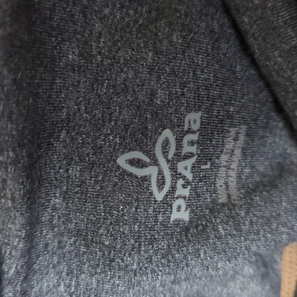 Prana leggings heathered gray with light brown stitching in L - Picture 4 of 4